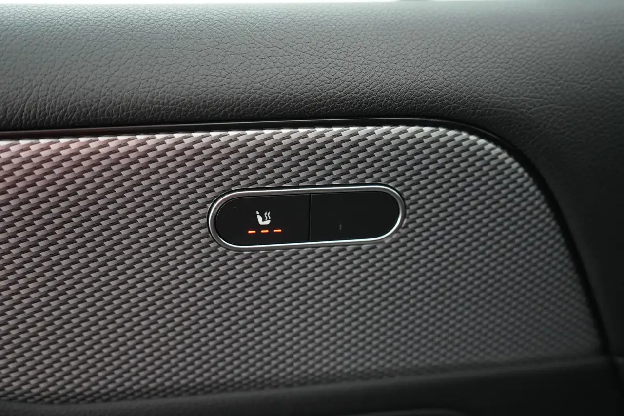 Mercedes-Benz GLA Class 180dA Business Solution LEDER/STOF LED GPS P, миниатюра 23