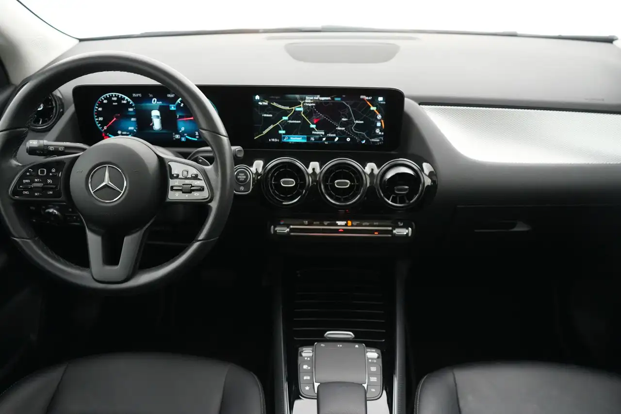 Mercedes-Benz GLA Class 180dA Business Solution LEDER/STOF LED GPS P, миниатюра 13