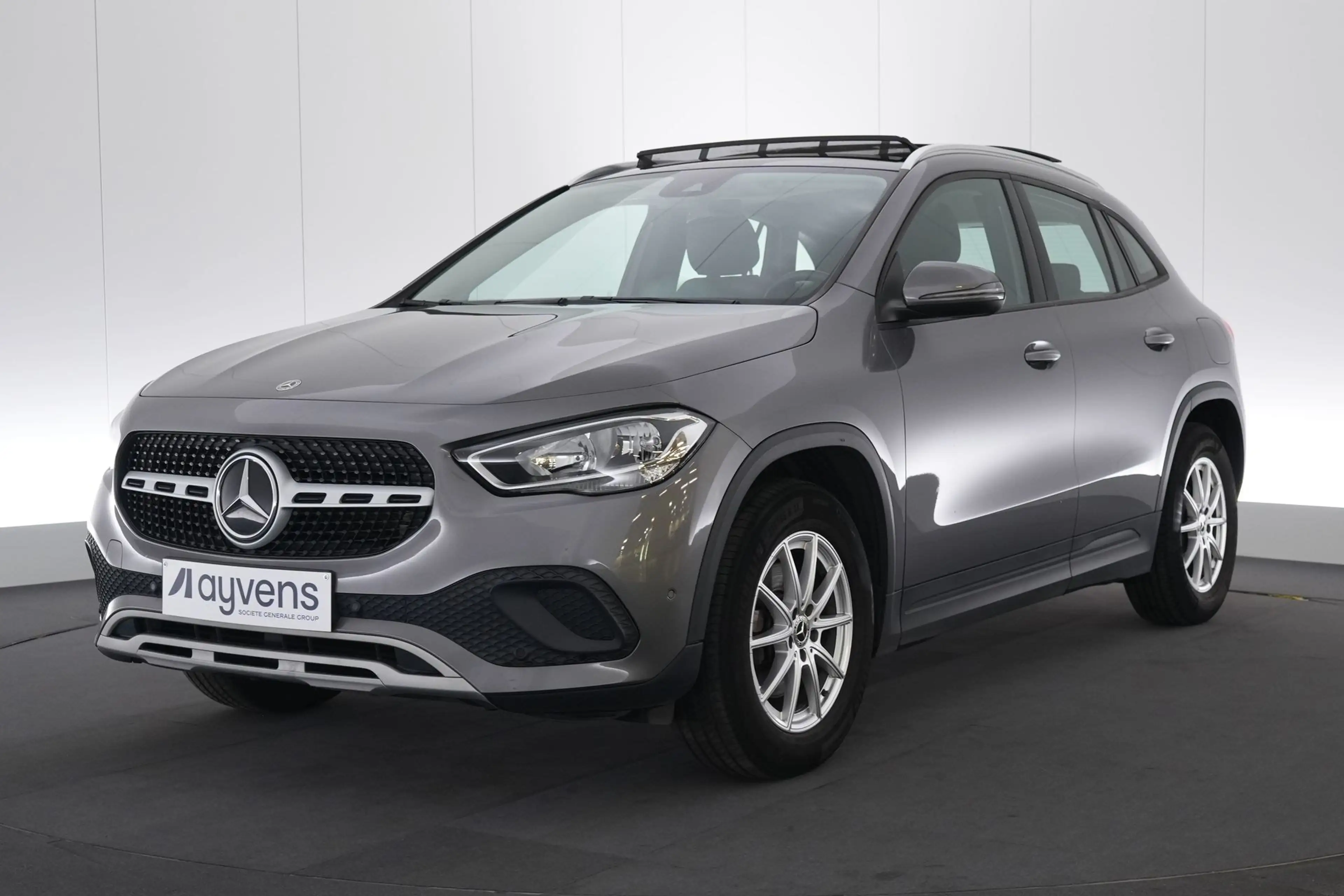 Mercedes-Benz GLA 180 Class 180dA Business Solution LEDER/STOF LED GPS P