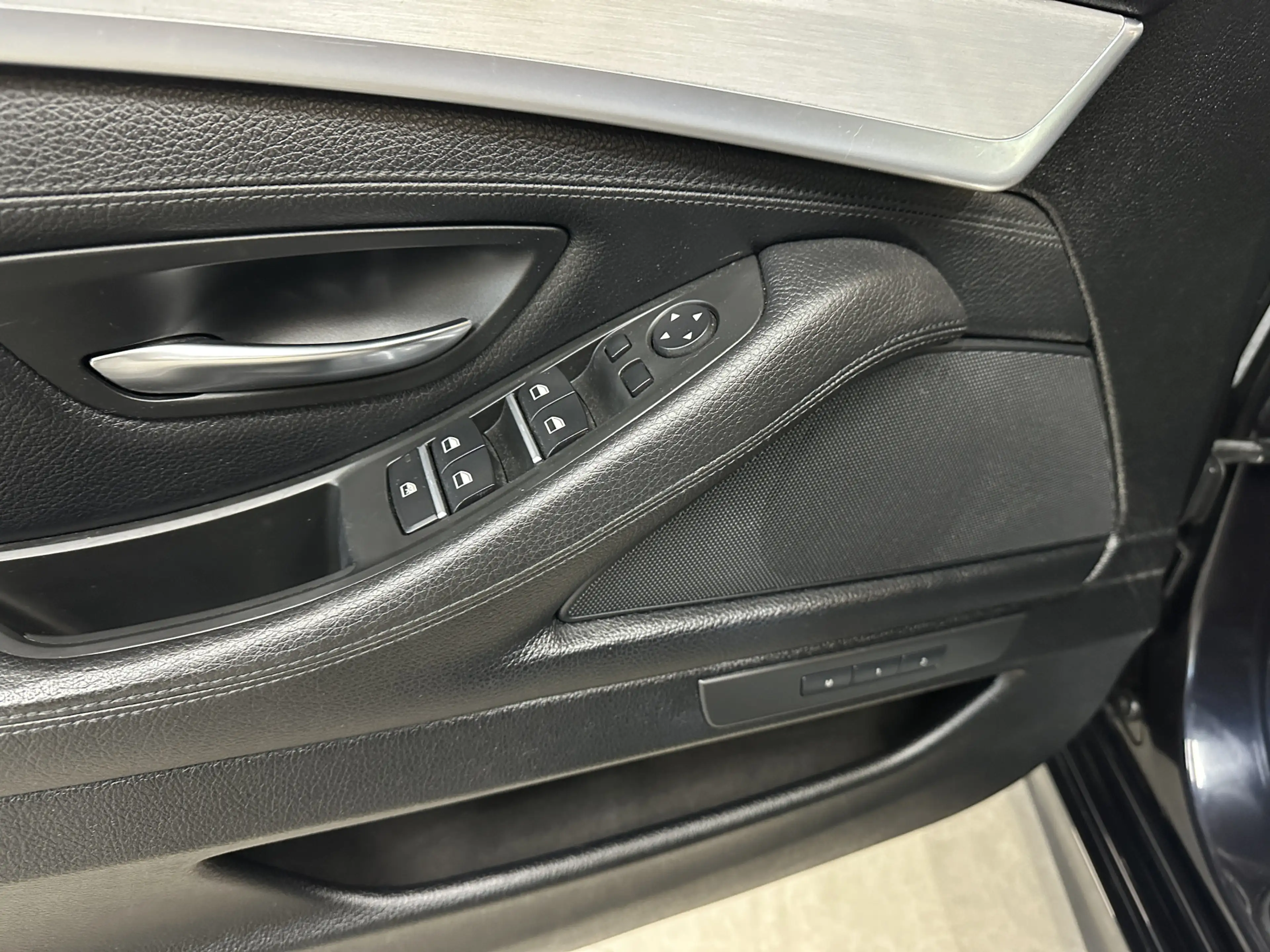 BMW M550 5 Serie Touring M550xd 381pk | Pano | Head-up | Tr — photo 10