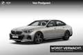 BMW i5 Sedan eDrive40 M-Sport 20 Inch / Electrische Zwenk Grijs - thumbnail 1