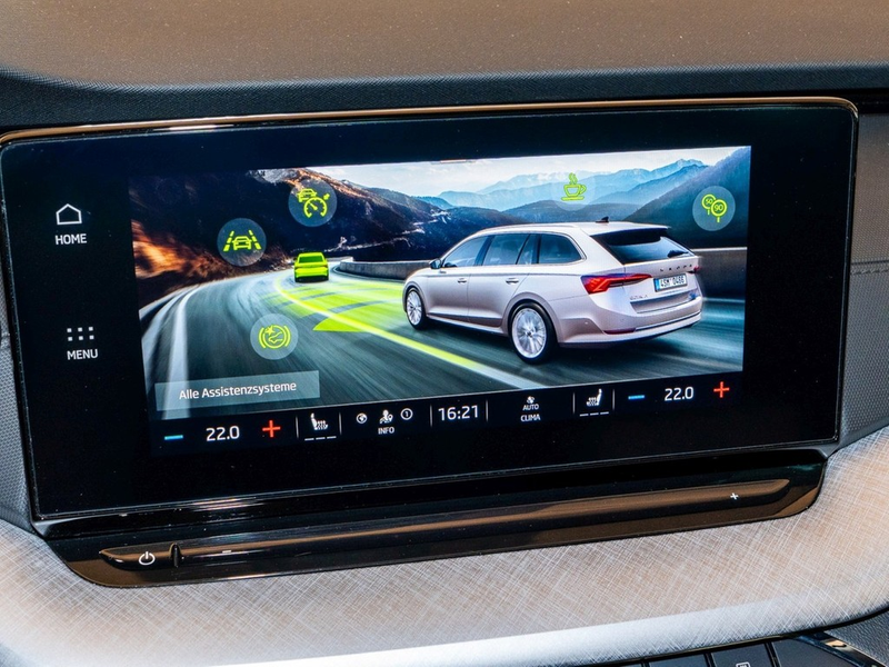 Skoda Octavia Combi 2.0 TDI Tour — photo 15
