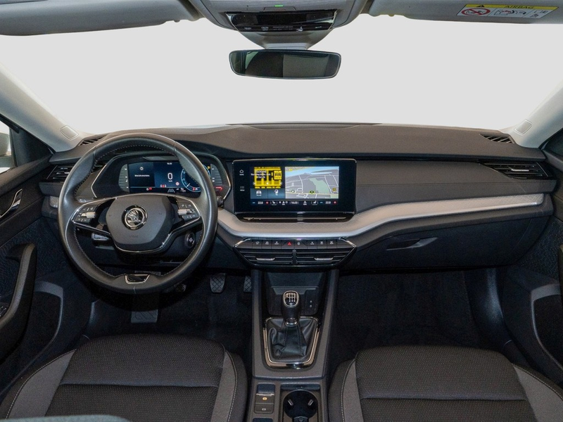 Skoda Octavia Combi 2.0 TDI Tour — photo 9