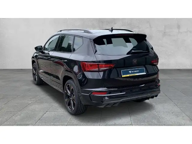 Cupra Ateca view 3