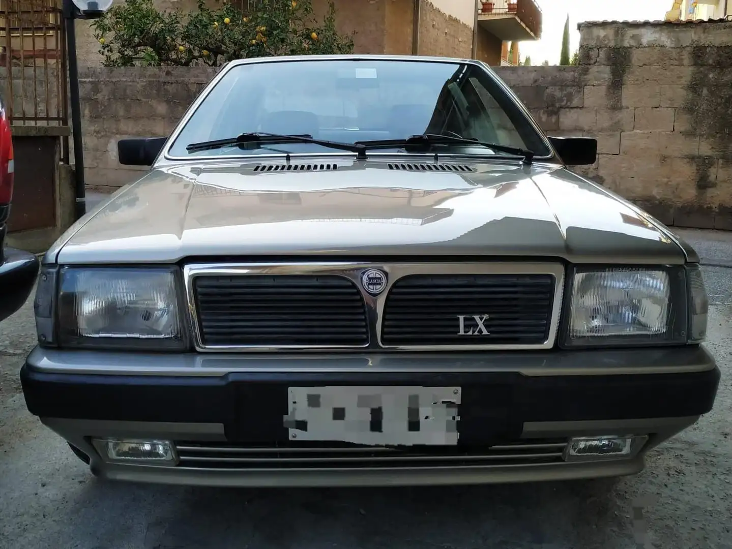 Lancia Prisma Prisma 1.5 LX Золотистый - 1