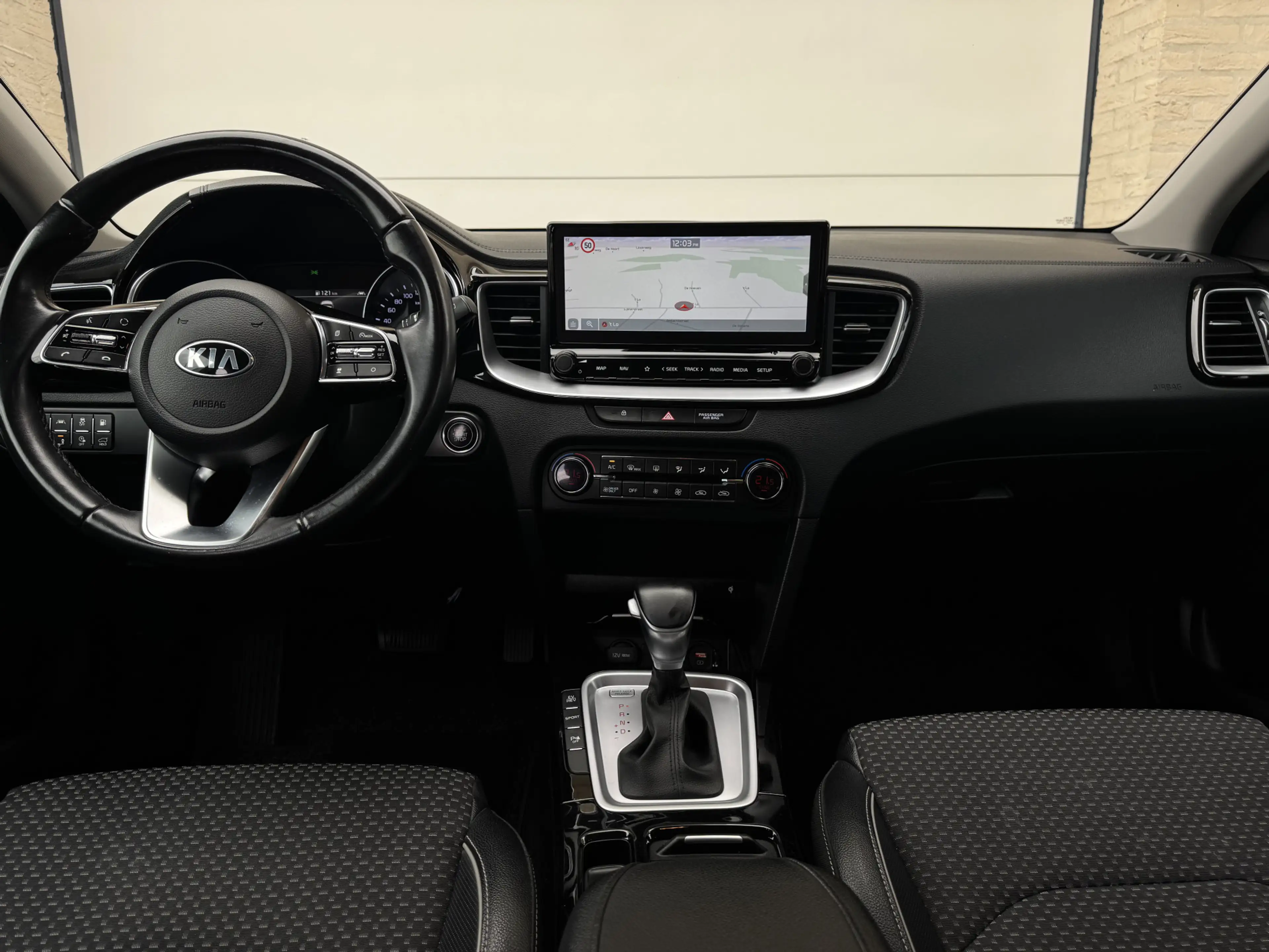 Kia XCeed 1.6 GDi PHEV DynamicLine Navi Leder Carplay Camera — photo 12
