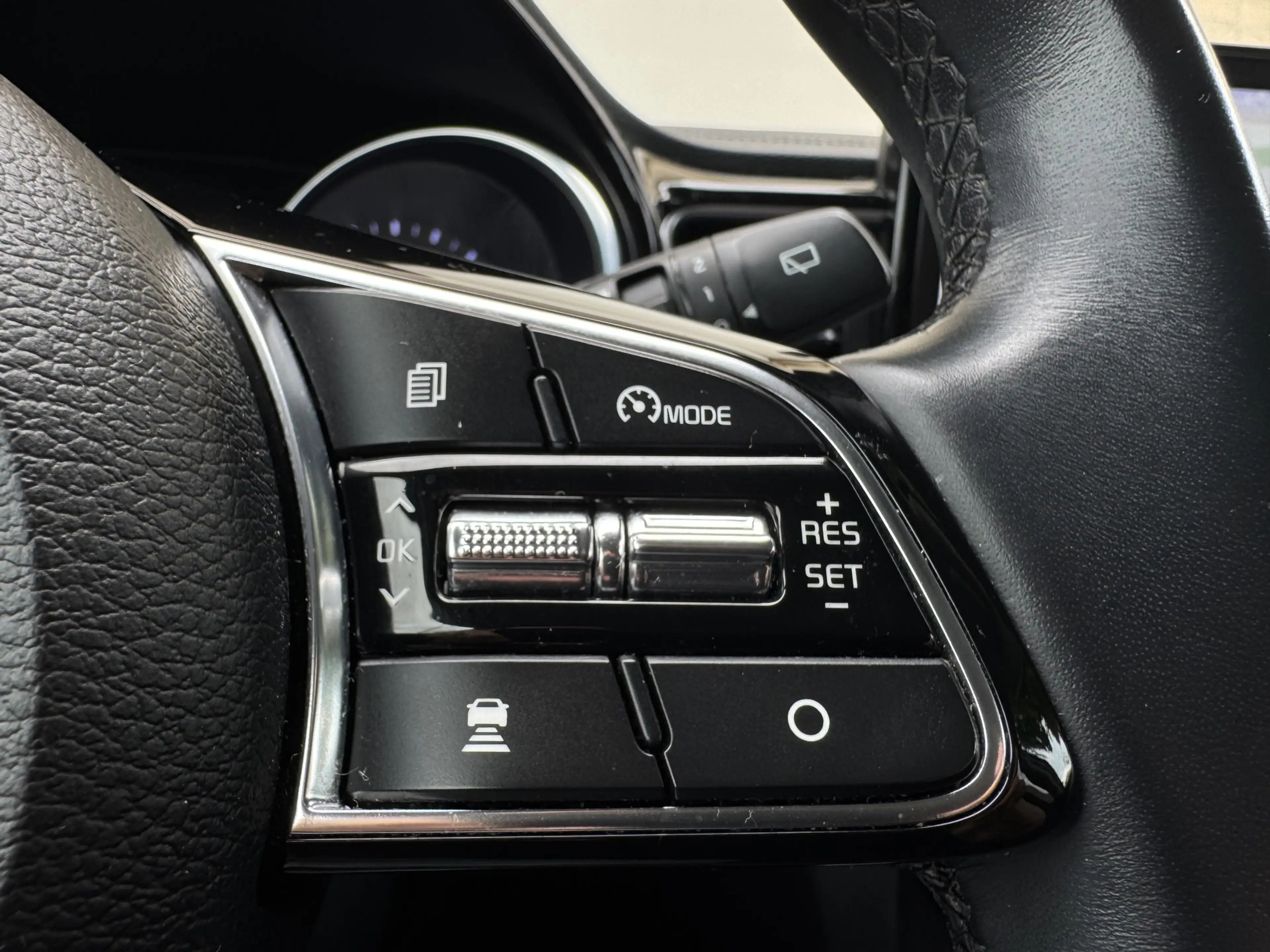 Kia XCeed 1.6 GDi PHEV DynamicLine Navi Leder Carplay Camera — photo 19
