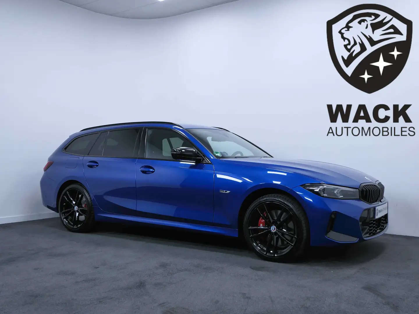 BMW 330 SÉRIE 3 TOURING 330e 292 CV XDRIVE BVA8 M SPORT Blue - 1