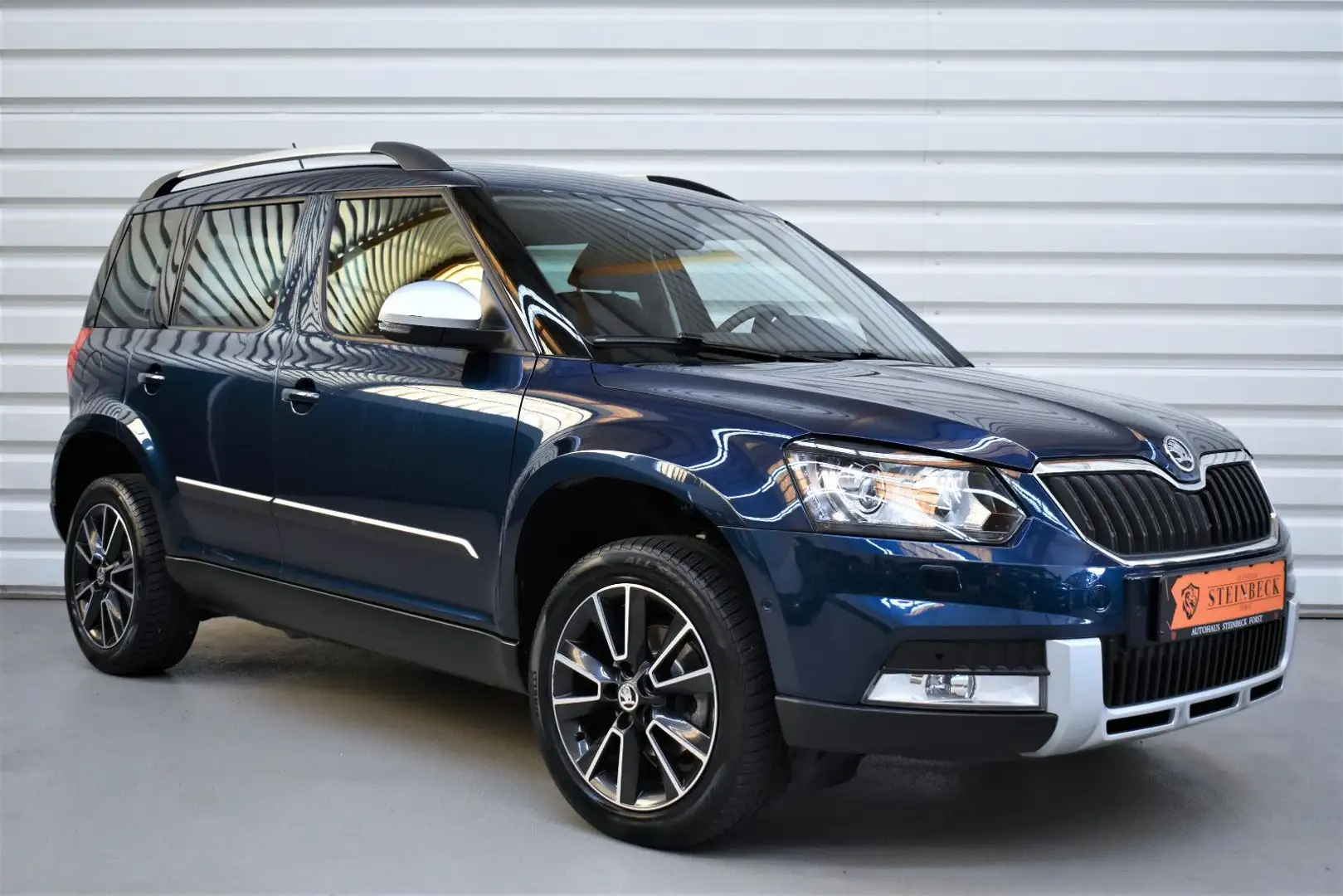 Skoda Yeti Outdoor+1.Hand+Kamera+Navi+Bi-Xenon+28.500 Azul - 1