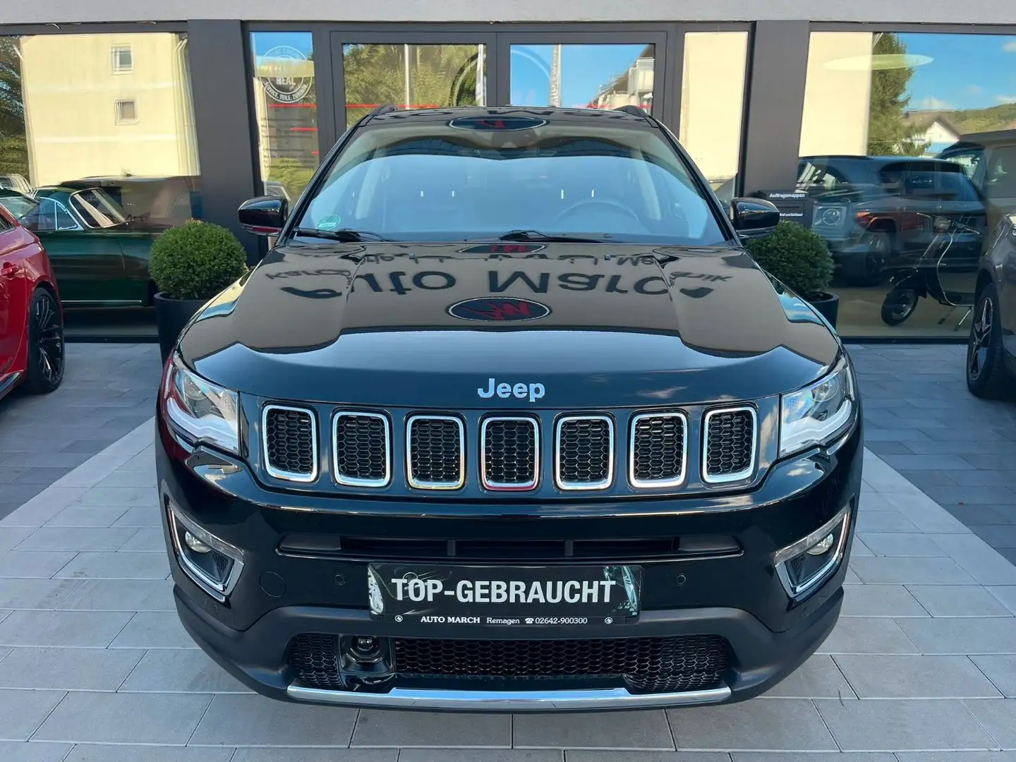 Jeep Compass Limited 4WD Schwarz - 2