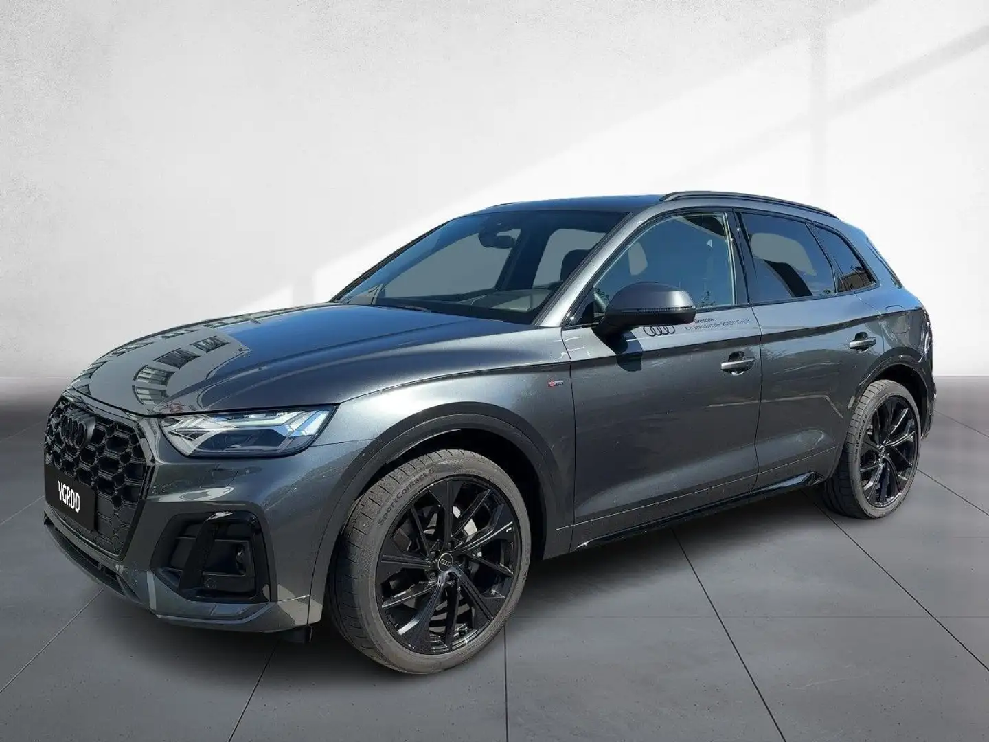 Audi Q5 50TFSI e S line quattro Matrix Navi Pano AHZV Grau - 2