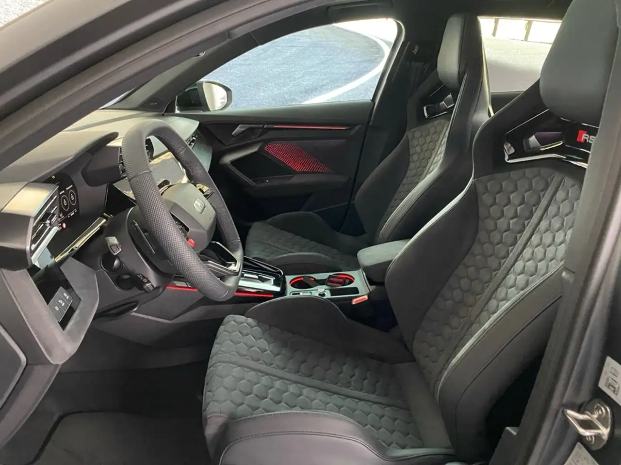 Audi RS3 RS 3 Sportback TFSI quattro KERAMIK+MATTLACK+SAGA 4