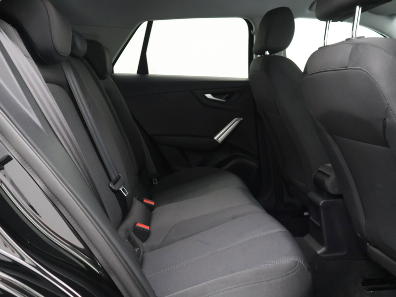 Audi Q2 35TFSI 150PK Business Edition S-line *AUTOMAAT*NAVI*BLTH*CRUISE*ZETELVERWARMING*PDC*... — photo 12