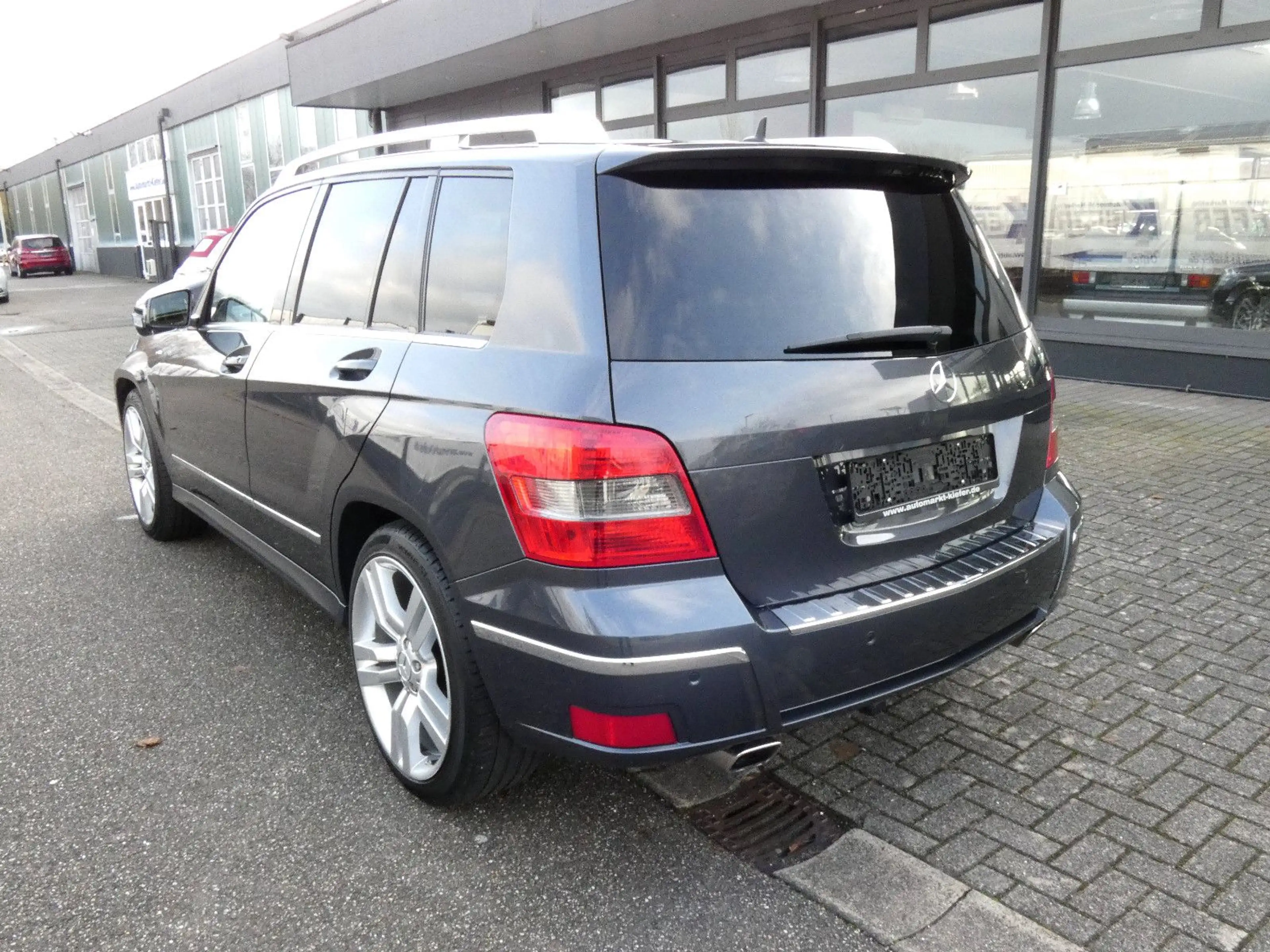 Mercedes-Benz GLK 250 CDI 4M*Sportpaket*Pano*Leder*AHK*20-Zoll — photo 4