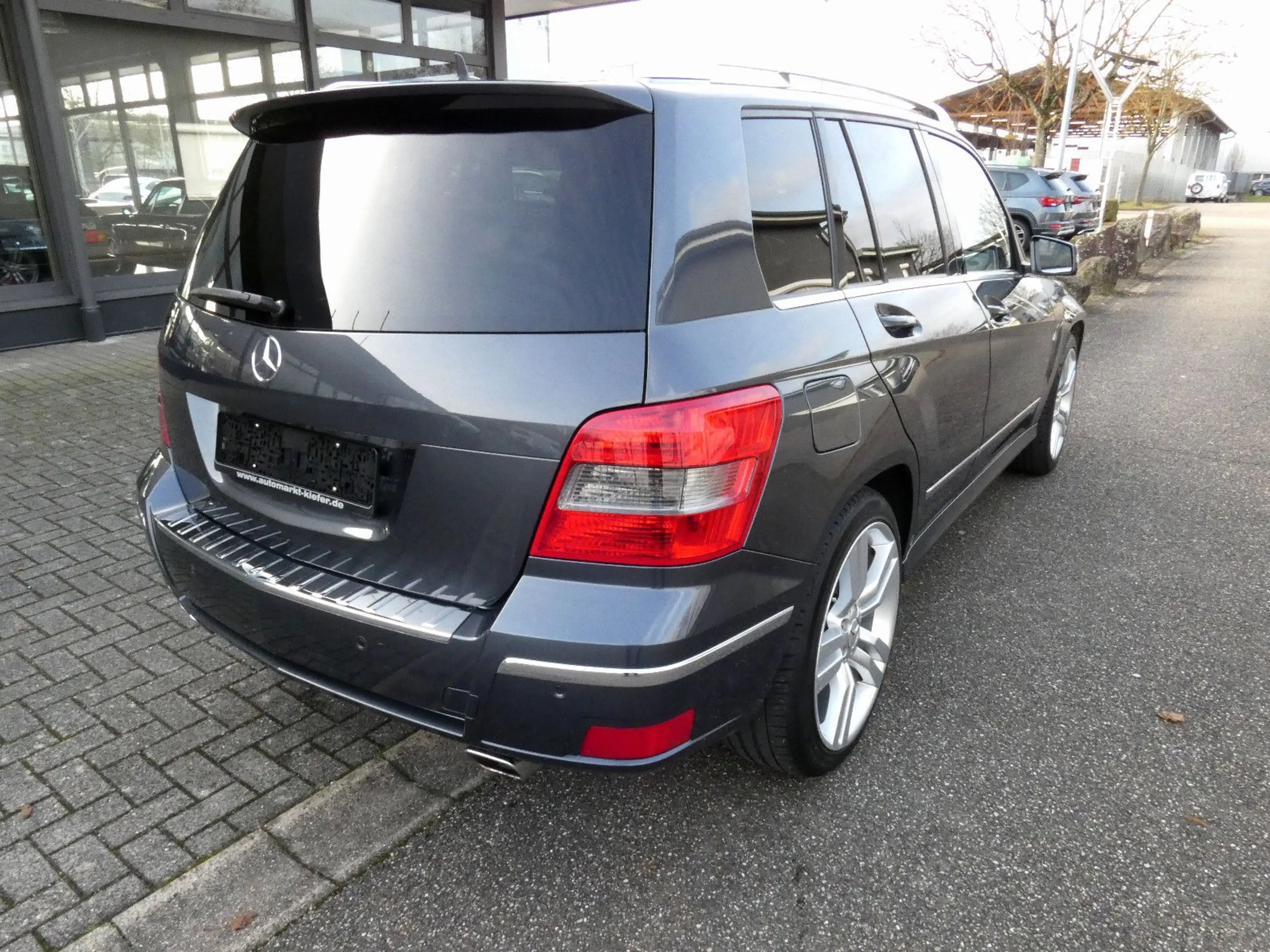 Mercedes-Benz GLK 250 CDI 4M*Sportpaket*Pano*Leder*AHK*20-Zoll — photo 3