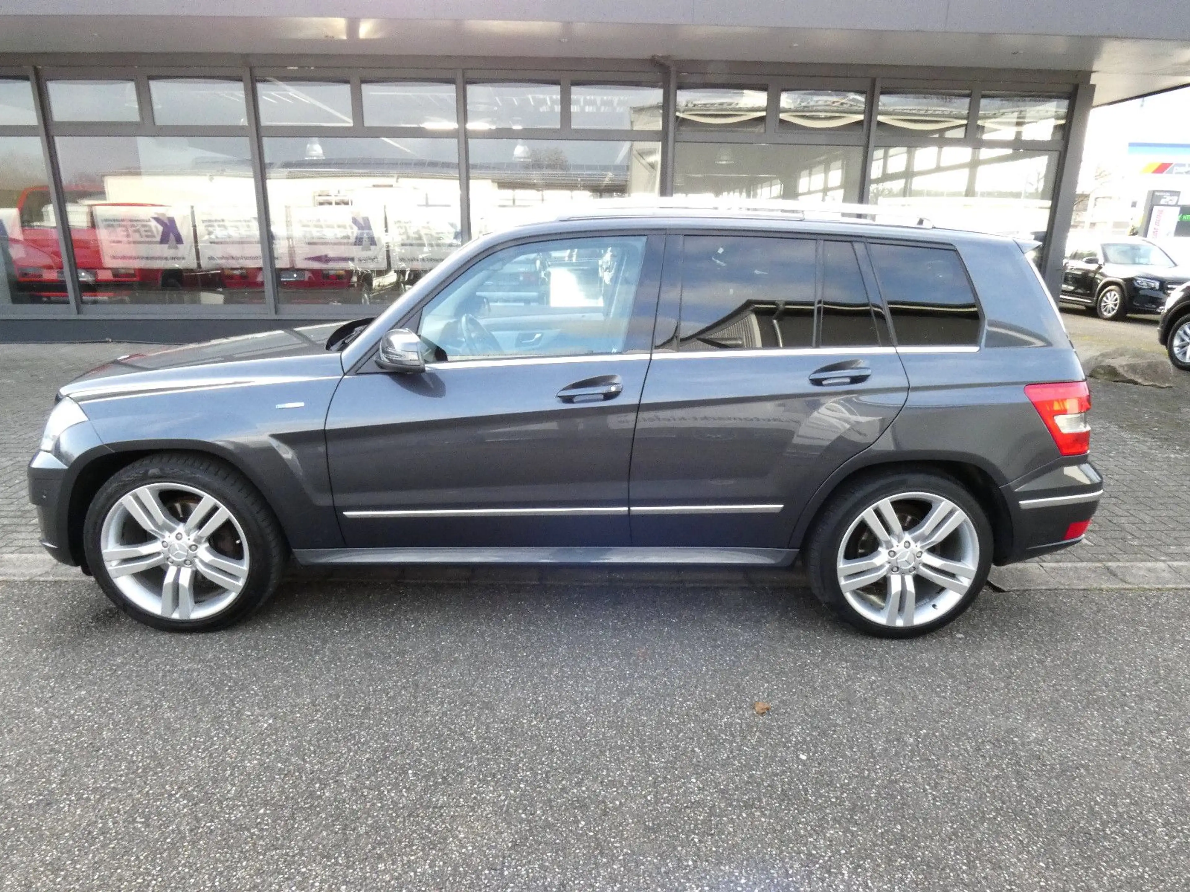 Mercedes-Benz GLK 250 CDI 4M*Sportpaket*Pano*Leder*AHK*20-Zoll — photo 5