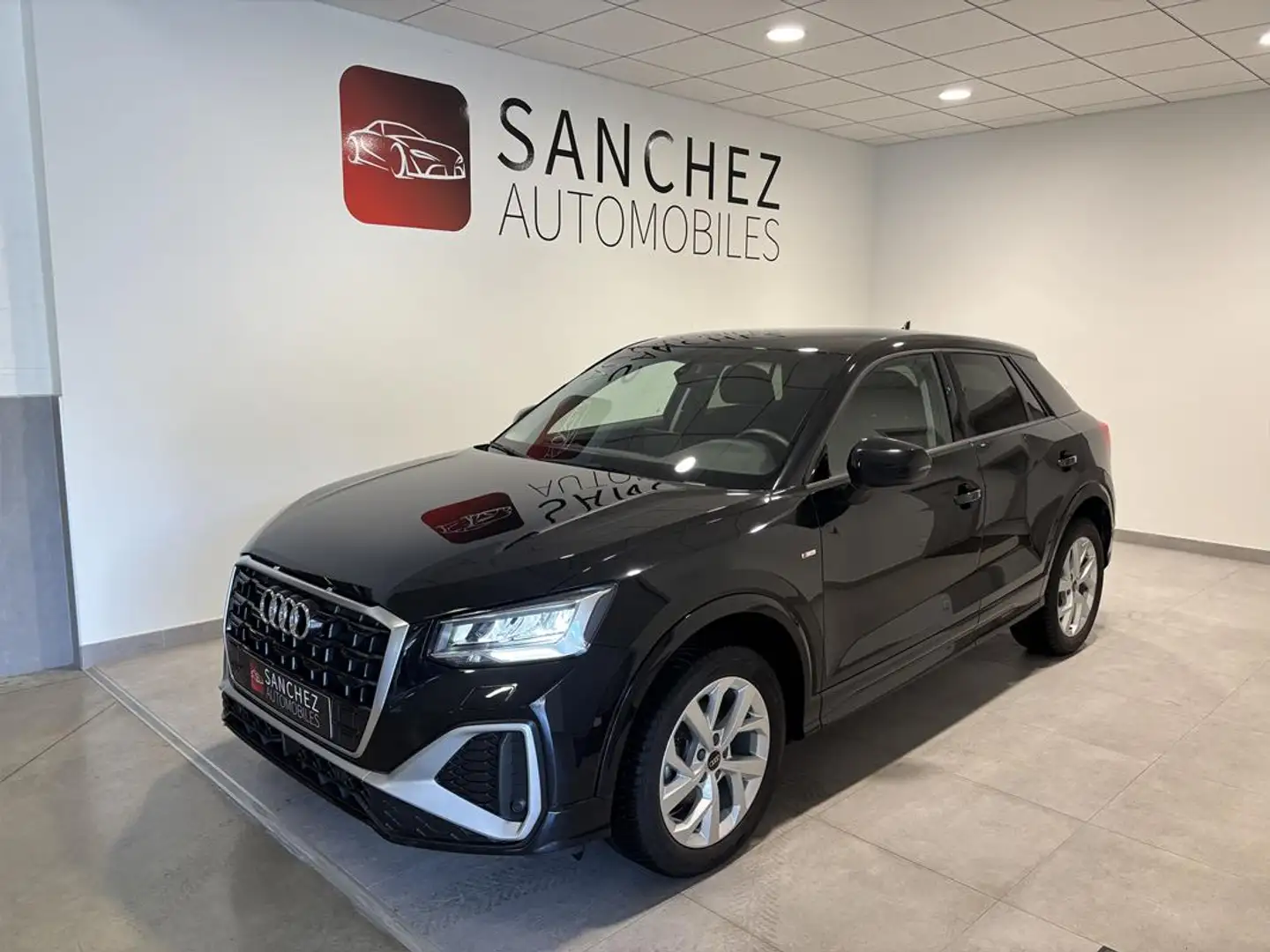 Audi Q2 II 35 TFSI 150 S-TRONIC S-LINE Noir - 1