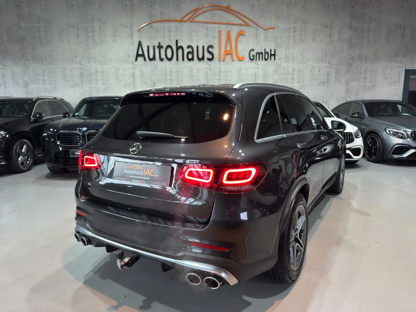 Mercedes-Benz GLC 43 AMG /4Matic/PANO/LED/AHK/360*/STHZ Grau - 2