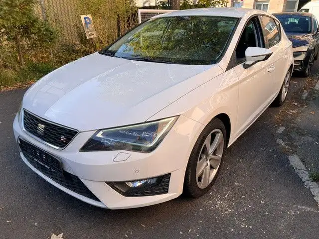 SEAT Leon 1.8 TSI FR DSG  LED Top Zustand