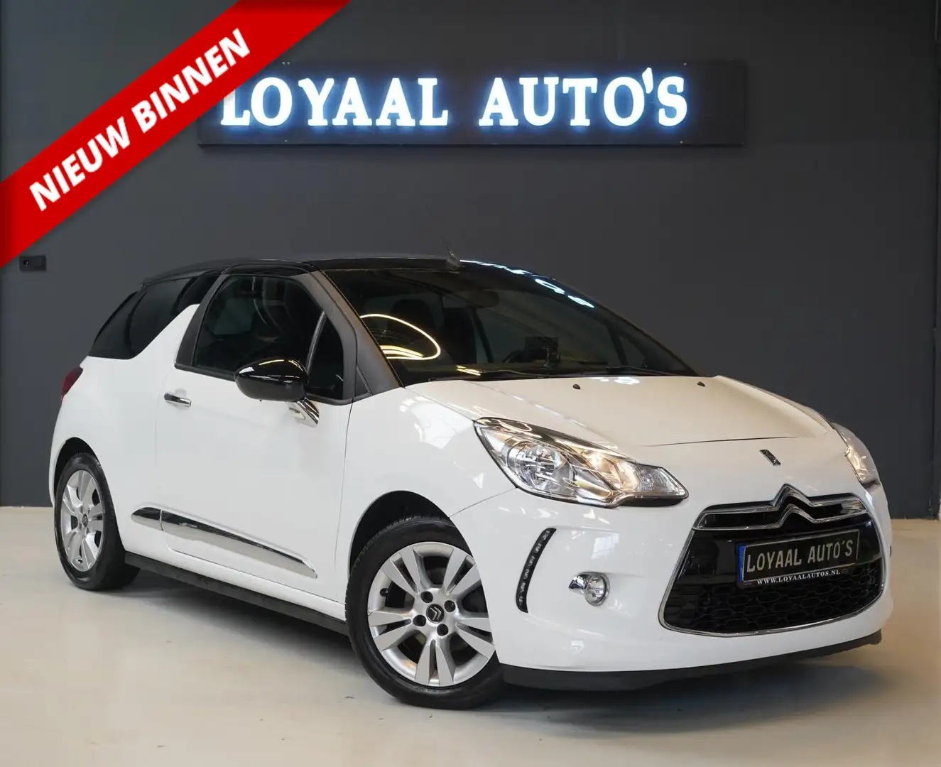 Citroen DS3 Cabrio 1.2 VTi So Chic | NAVI | CRUISE | AIRCO | P Blanc - 1