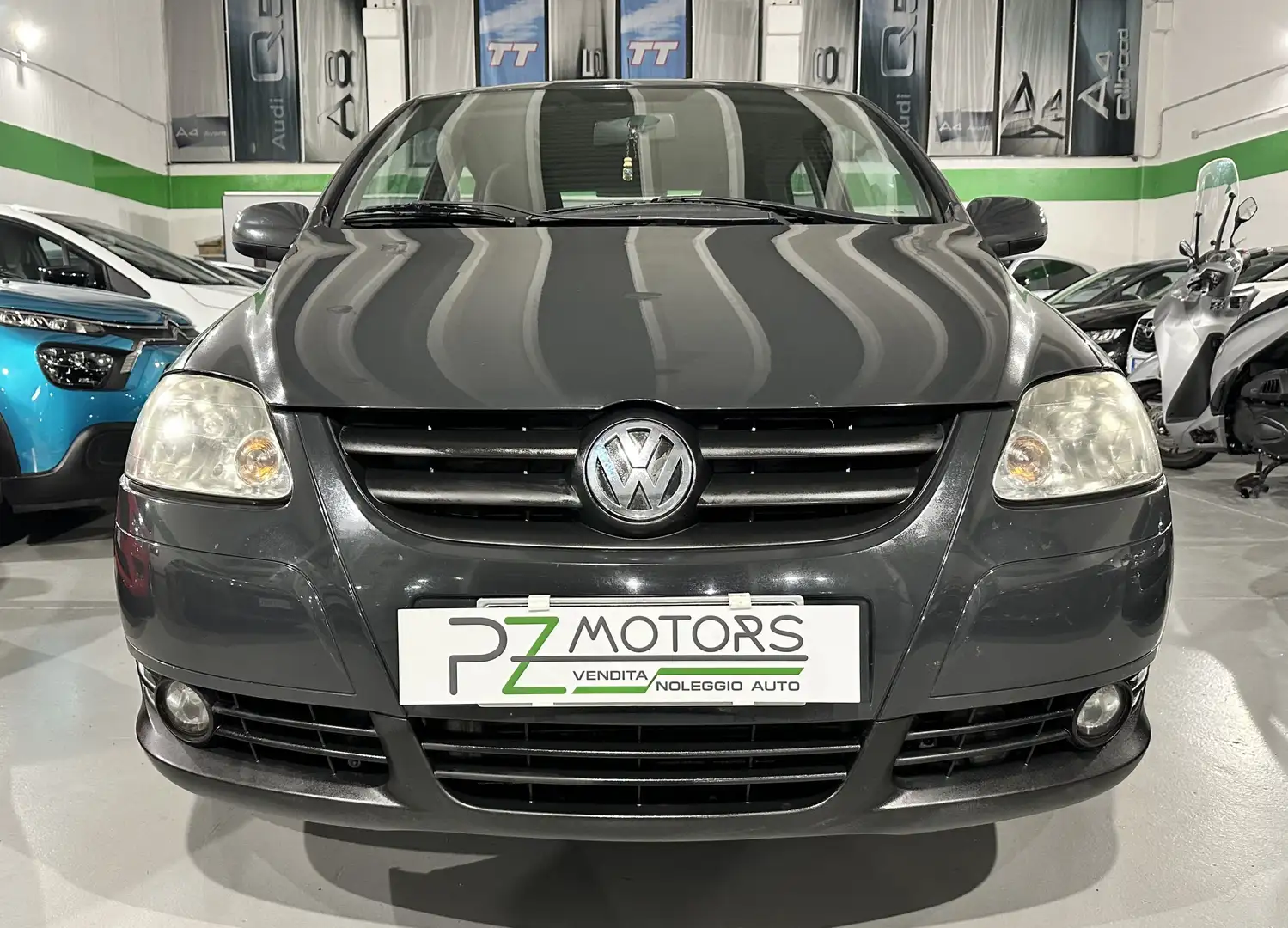 Volkswagen Fox Fox 1.2 Easy ANCHE A NOLEGGIO! DA 20€ AL GIORNO Grigio - 2