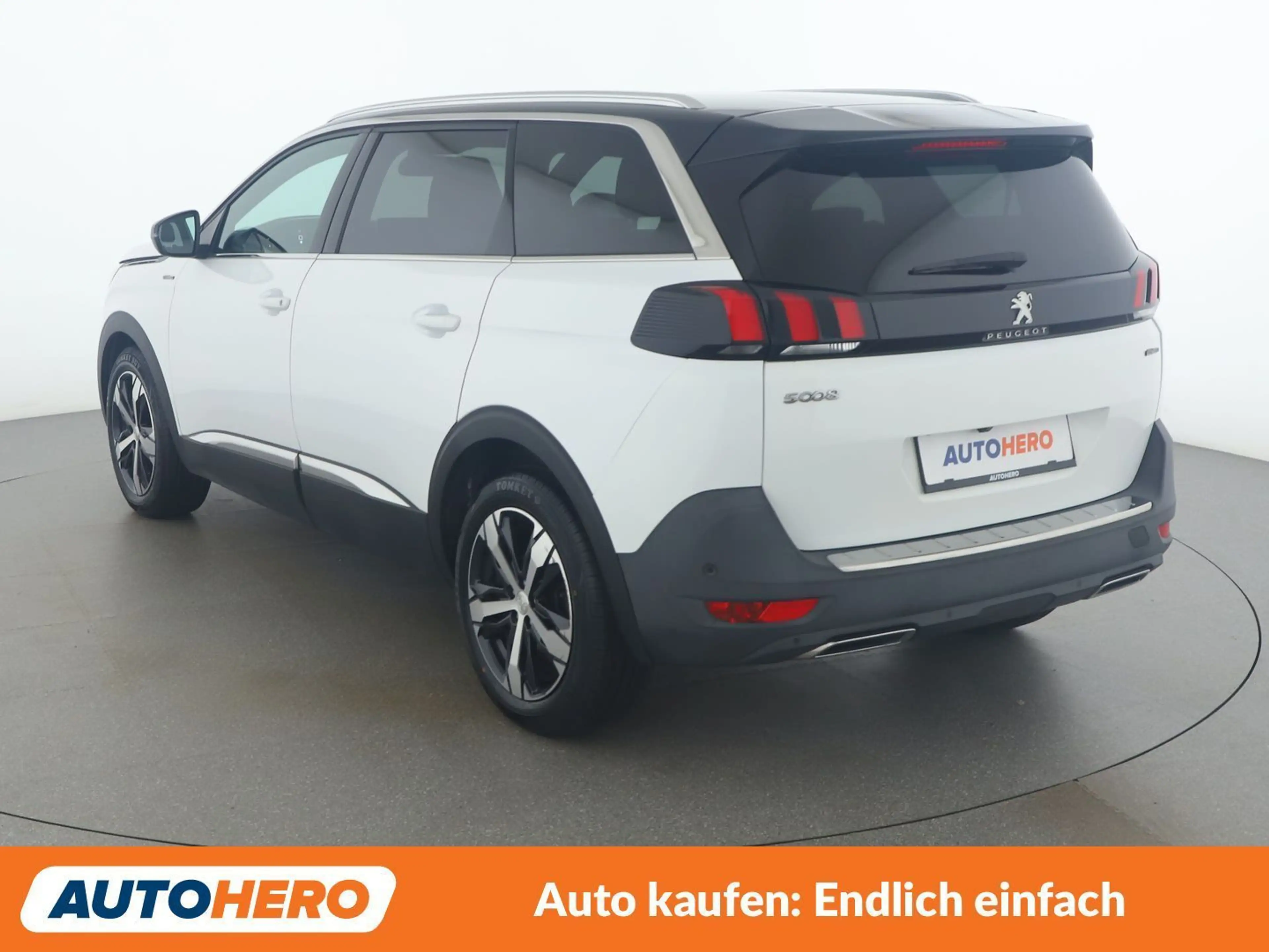 Peugeot 5008 1.5 Blue-HDi GT Line — photo 4