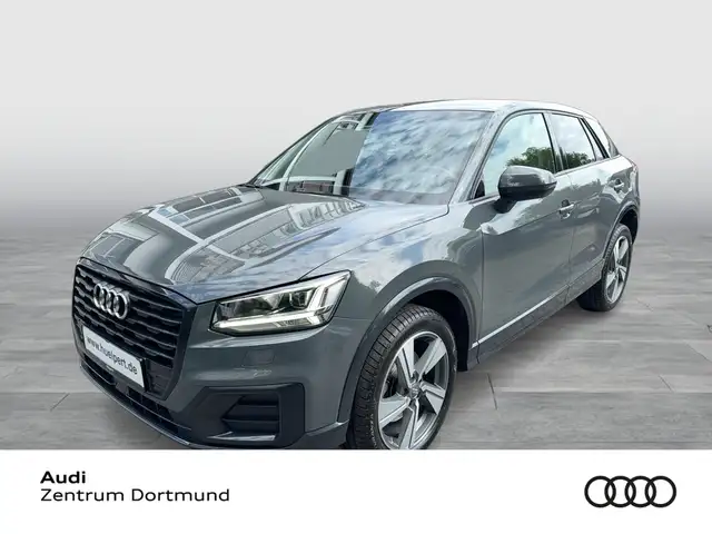 Audi Q2 sport BLACKPAK LM18 eKLAPPE NAVI SITZHEIZUNG