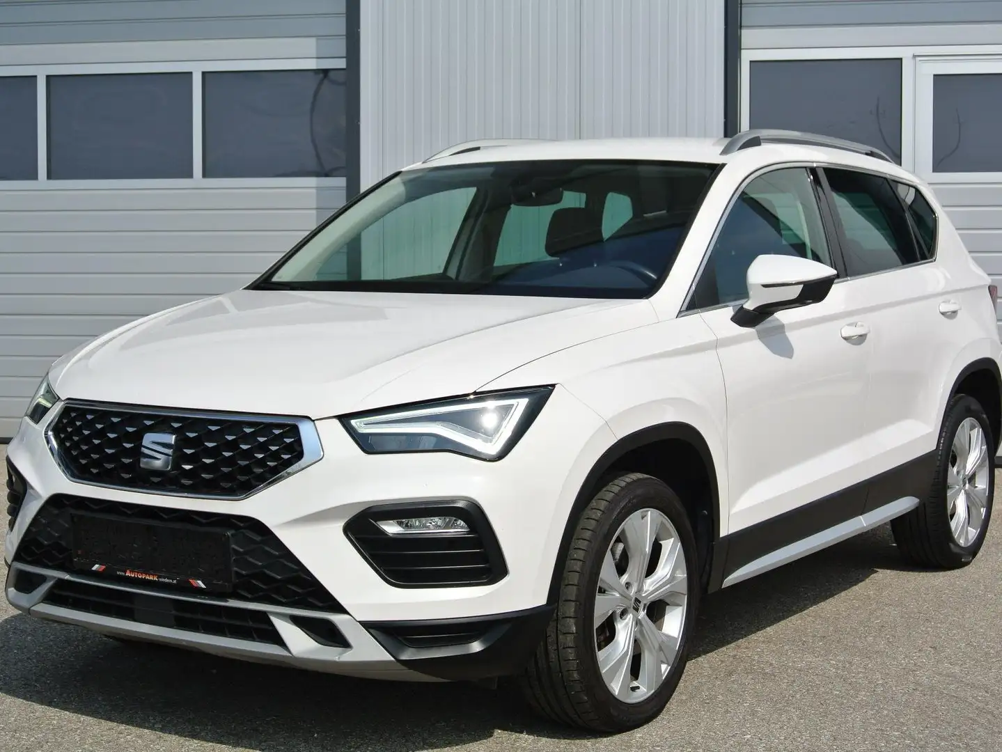 SEAT Ateca 2.0 TDI DSG XPERIENCE ** LED-SW * KAMERA * Weiß - 1