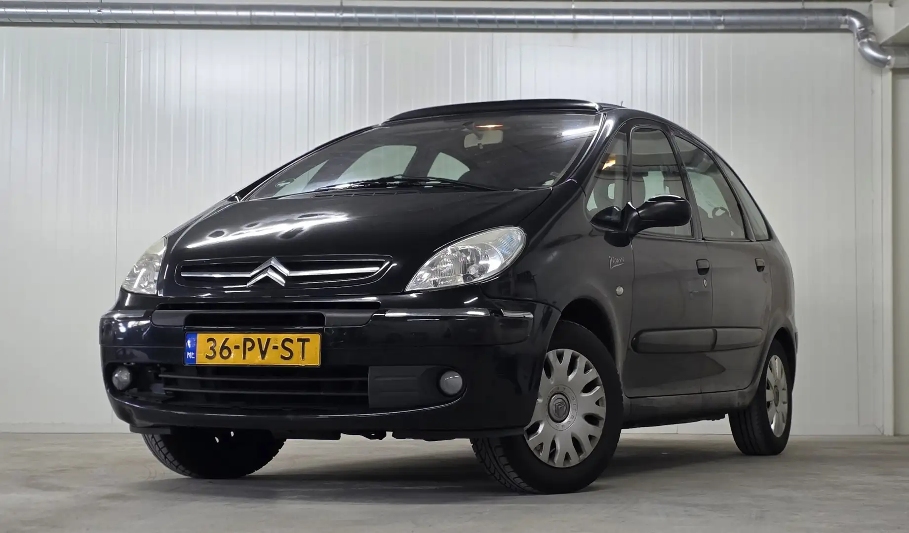 Citroen Xsara Picasso 1.8i-16V Image Trekhaak Opendak APK 01-2026! Zwart - 1