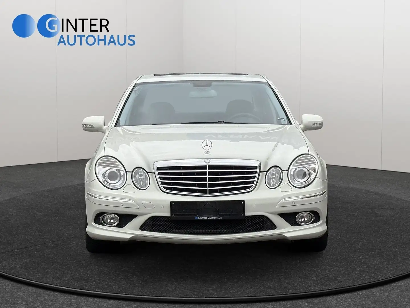 Mercedes-Benz E 350 AMG/Sport-Paket*nur 69800 km* Blanc - 2