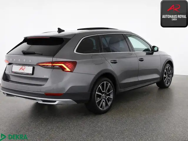 Skoda Octavia view 5