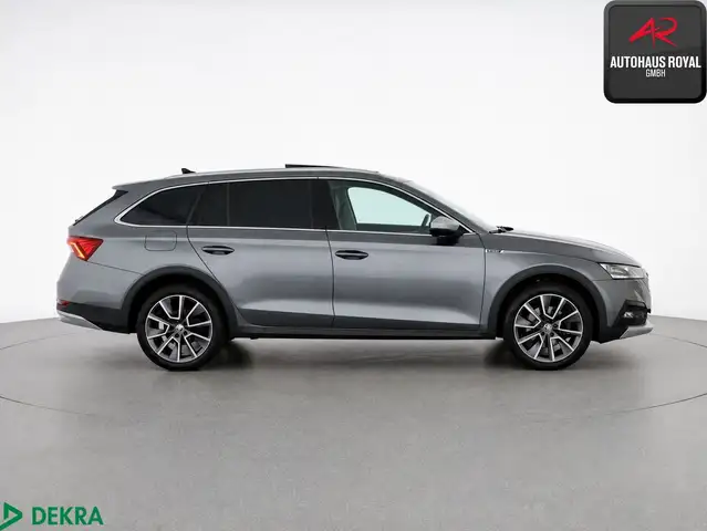 Skoda Octavia view 6