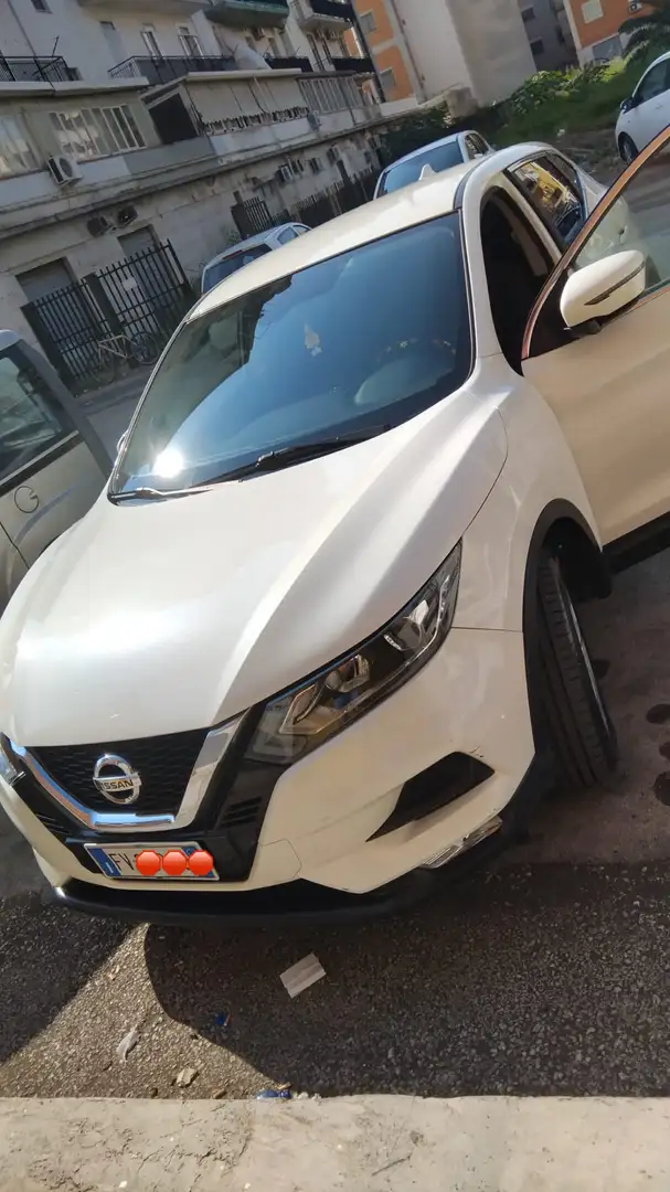 Nissan Qashqai+2 business - 1