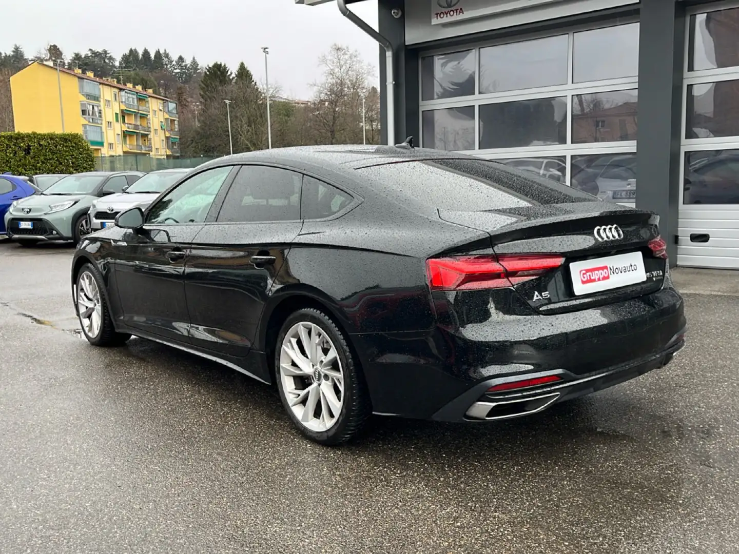 Audi A5 45 TFSI Business Advanc S tronic quattro Schwarz - 2