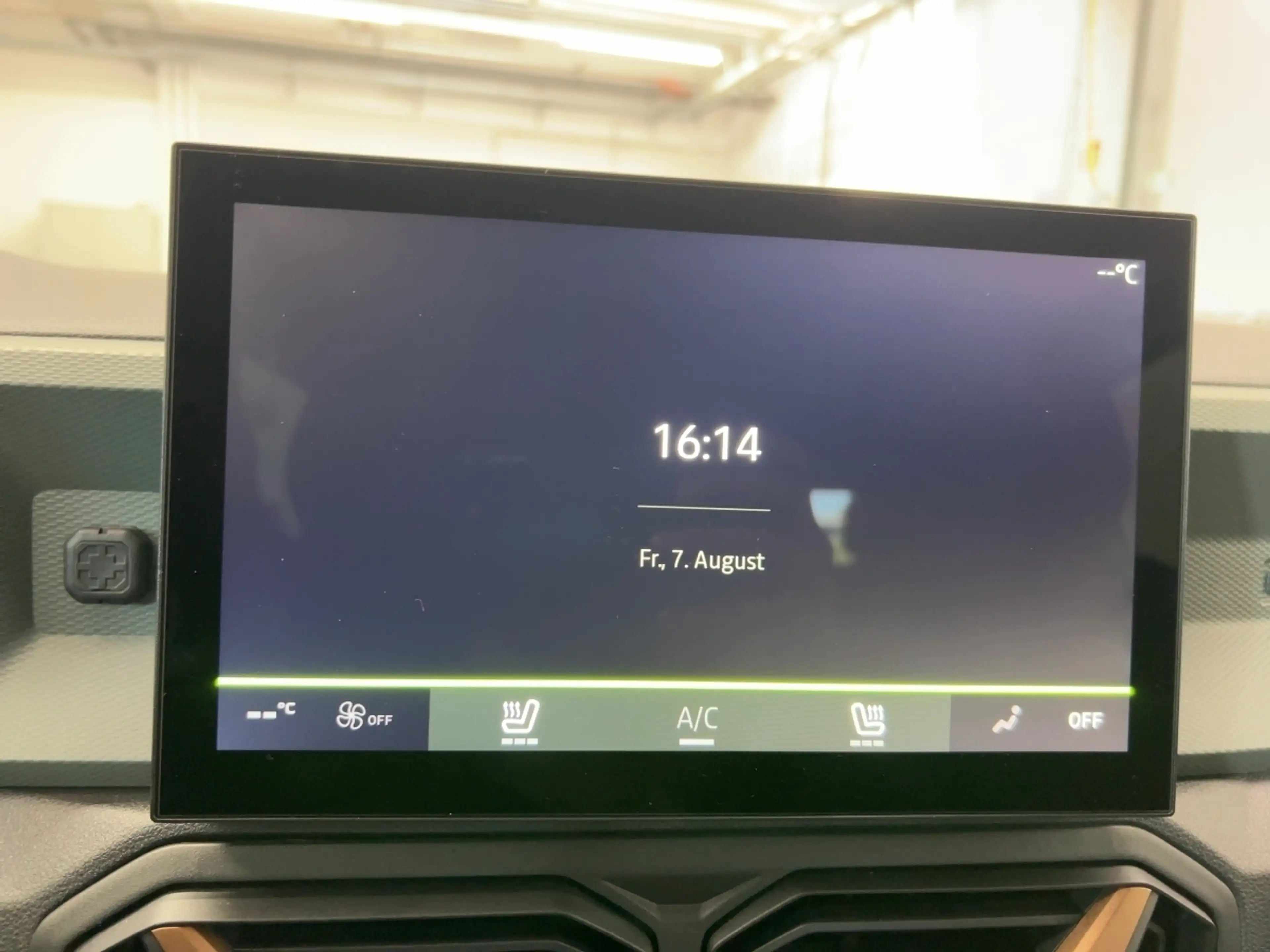 Dacia Duster Neuer  Extreme TCe 130 Apple CarPlay PDC BT — photo 14