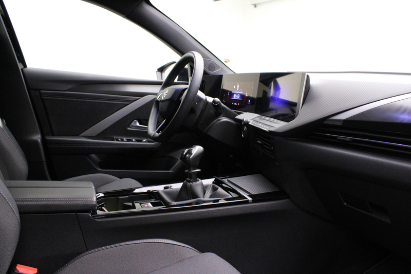 Opel Astra Sports Tourer 1.2 | Level 4 | 360° Camera & Parkee — photo 16