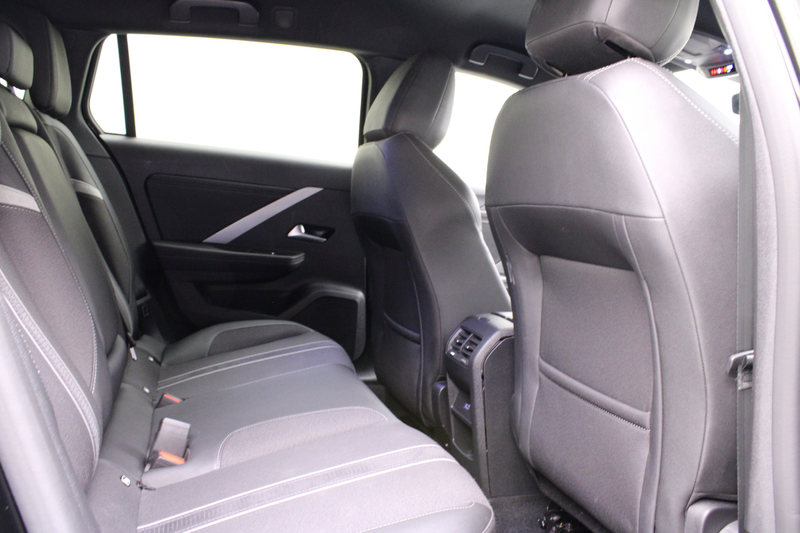 Opel Astra Sports Tourer 1.2 | Level 4 | 360° Camera & Parkee — photo 15