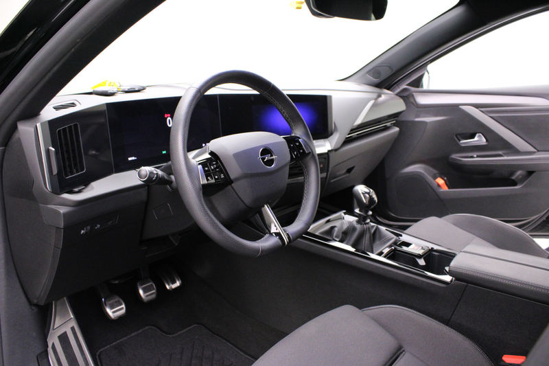 Opel Astra Sports Tourer 1.2 | Level 4 | 360° Camera & Parkee — photo 9