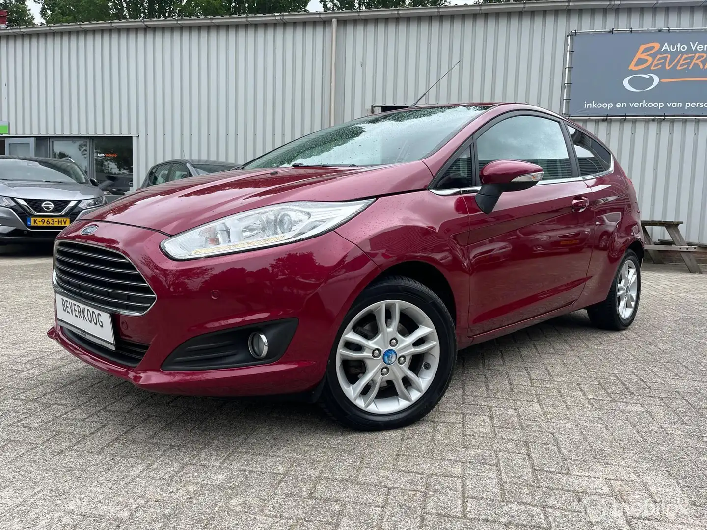 Ford Fiesta 1.0 Titanium/ bluetooth / 6 /12 MAANDEN GARANTIE Burdeos - 1