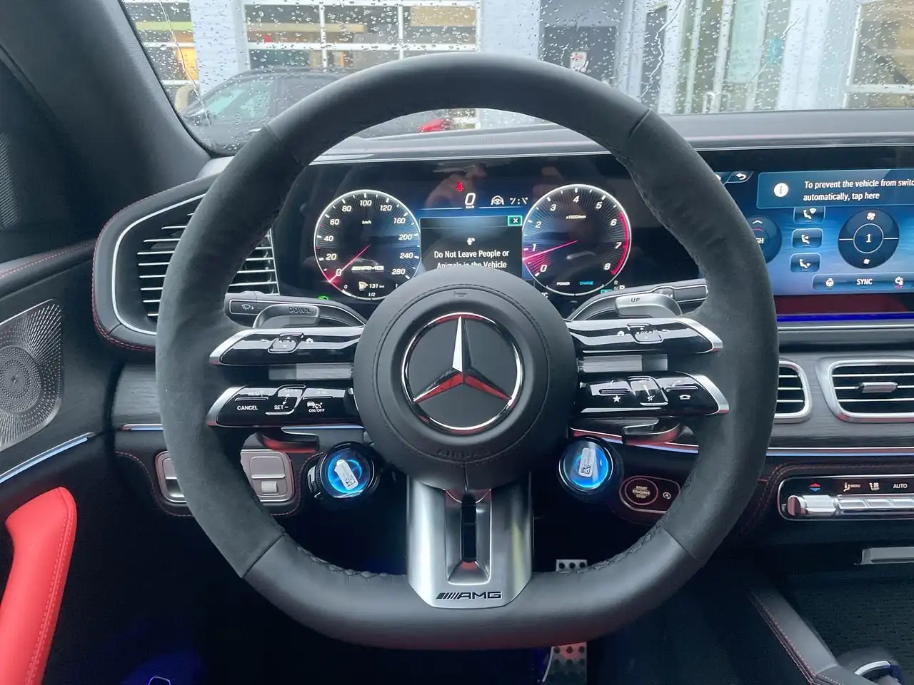 Mercedes-Benz GLE снимка Mercedes-Benz GLE