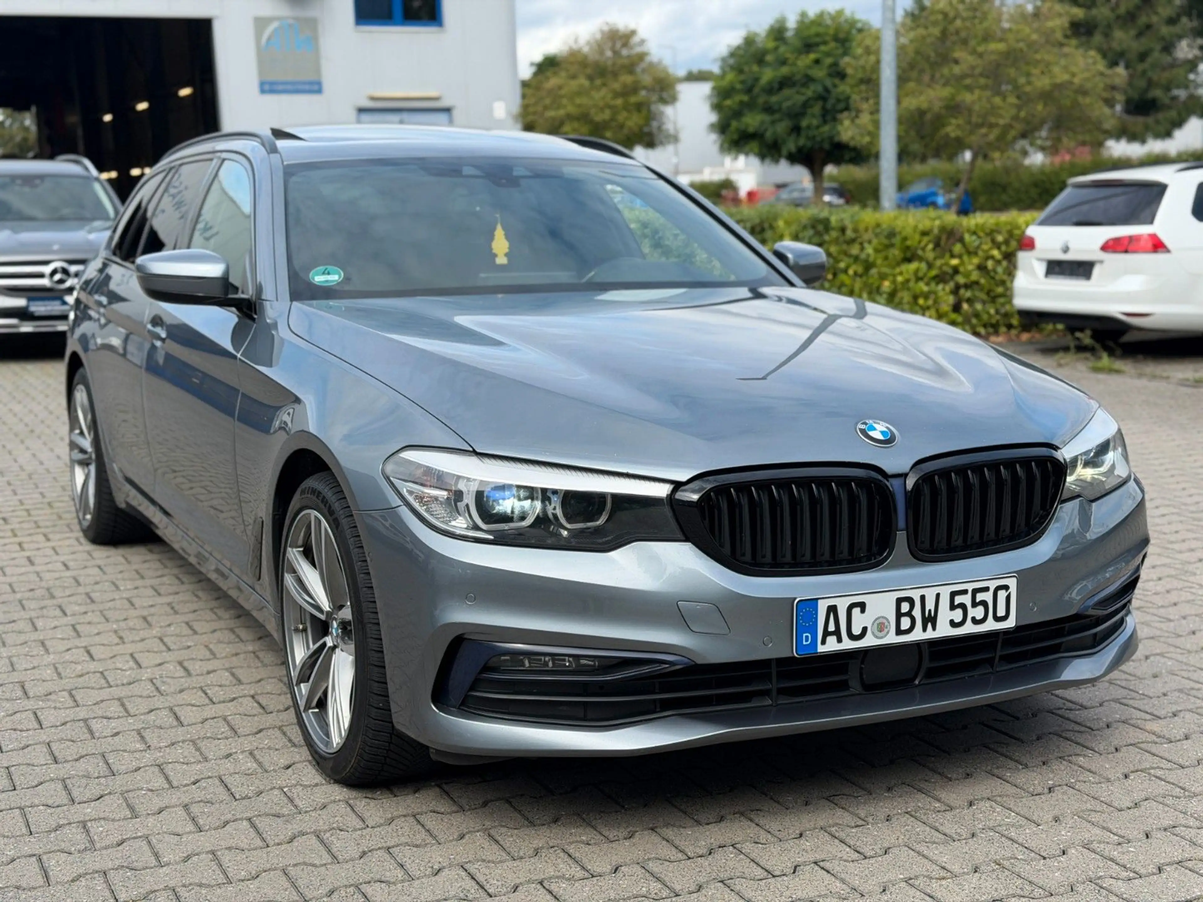 BMW 520 5 Touring 520 d Sport Line*HarmanKardon*Navi — photo 7