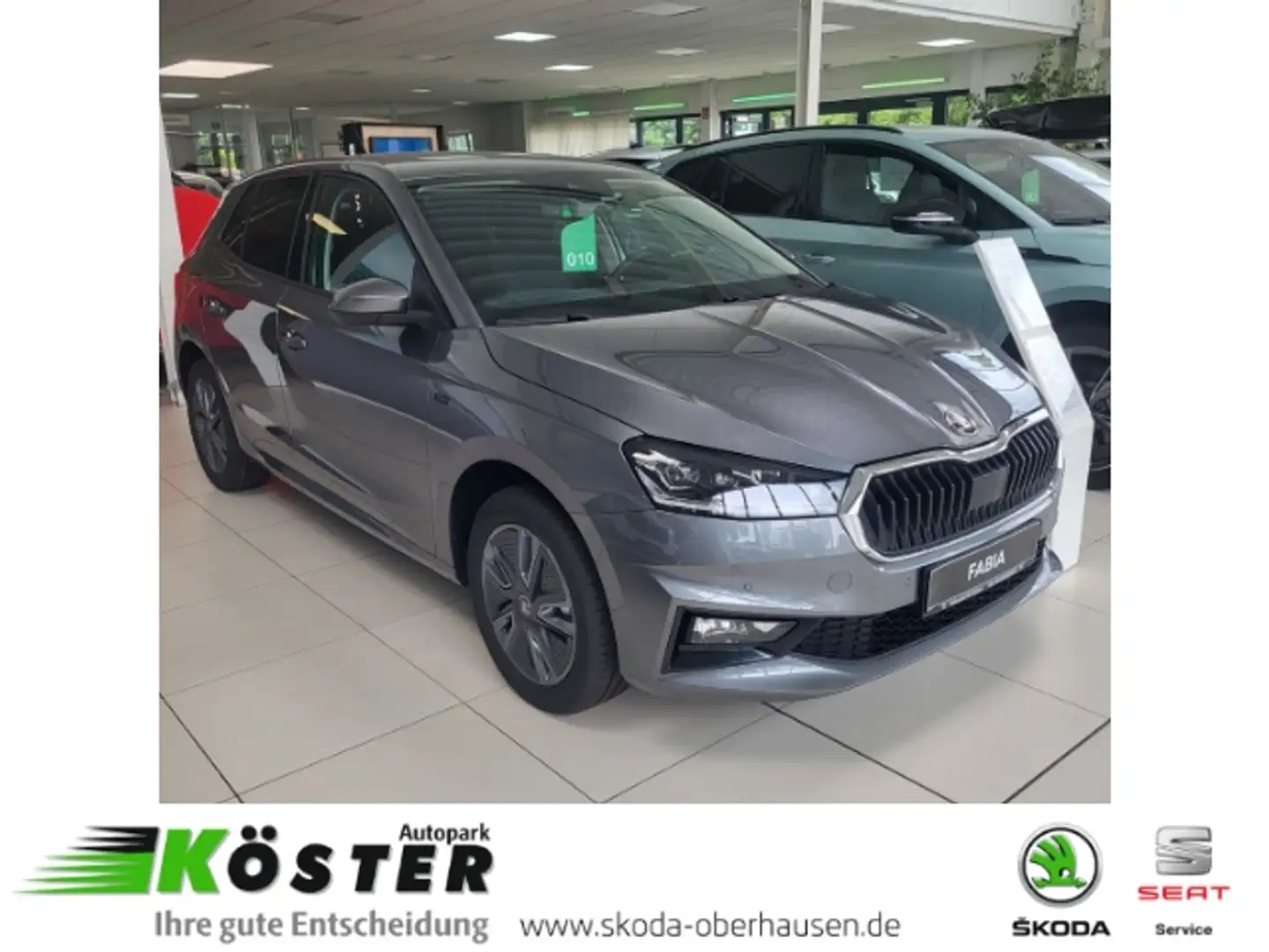 Skoda Fabia Tour 1.0 TSI 85 KW 7 Gang DSG*AHK*ACC*SHZ*LEDSPURW Grijs - 1