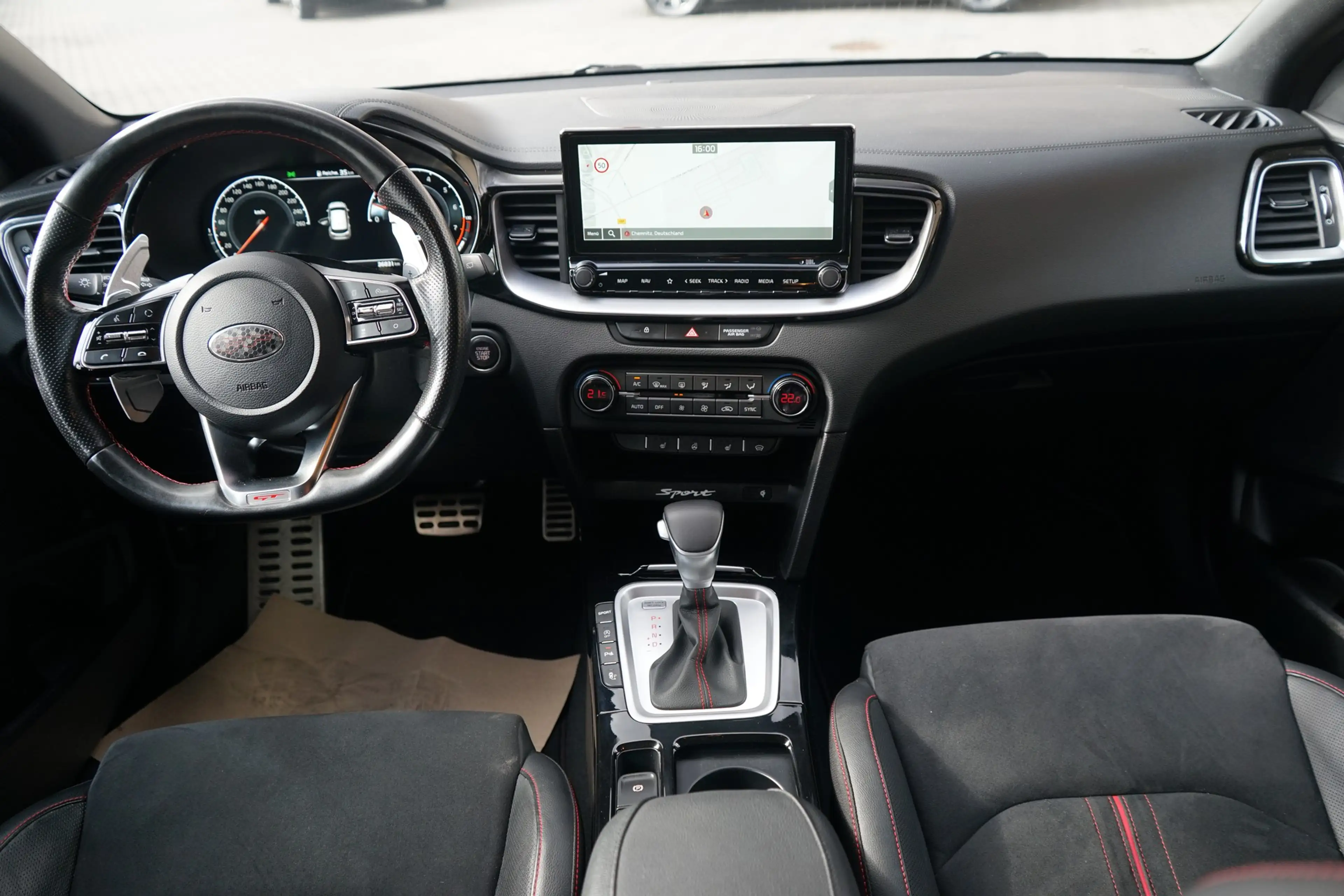 Kia ProCeed / pro_cee'd ProCeed 1.6 T-GDI GT LED Navi ACC Totwinkel PDC — photo 10