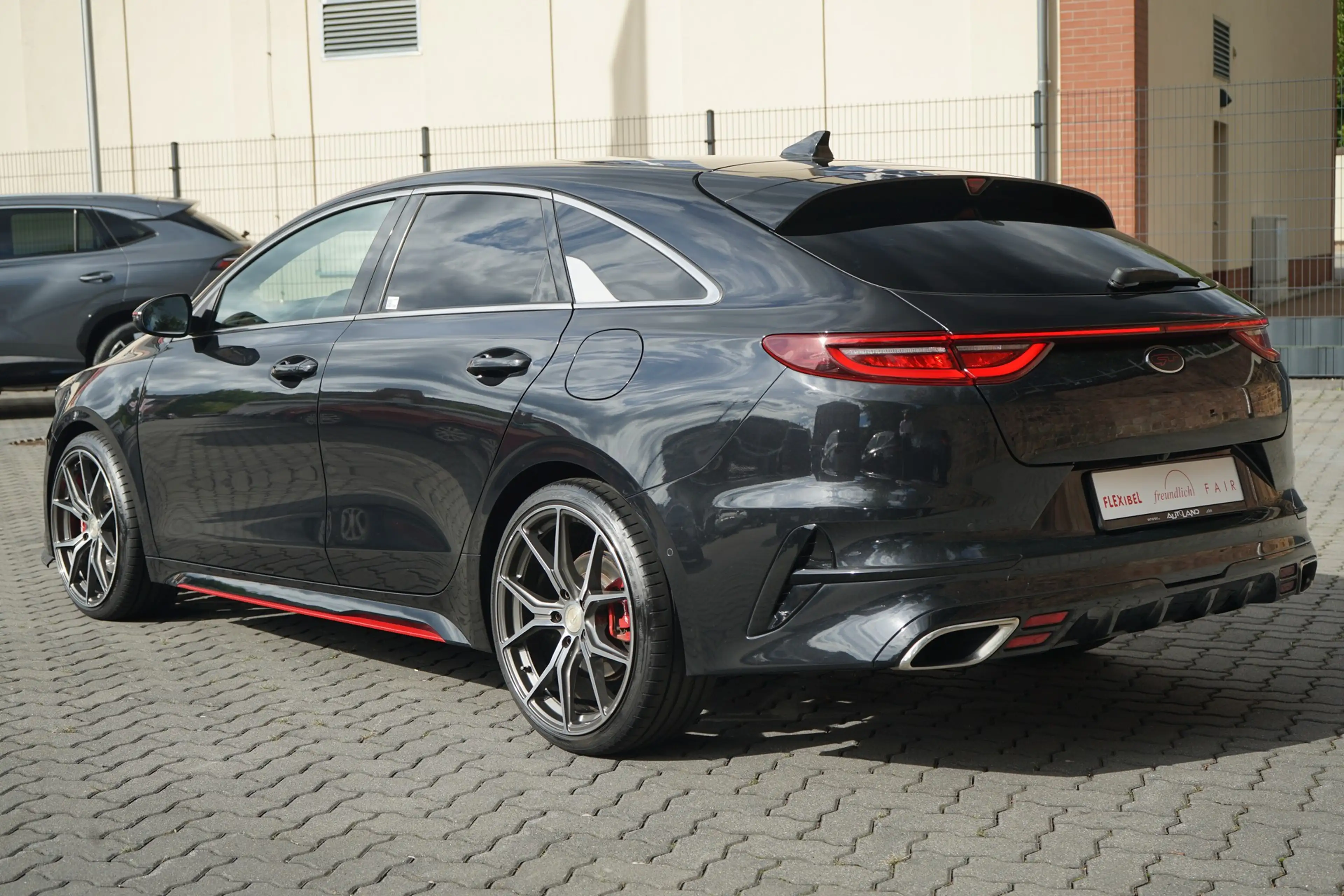 Kia ProCeed / pro_cee'd ProCeed 1.6 T-GDI GT LED Navi ACC Totwinkel PDC — photo 4