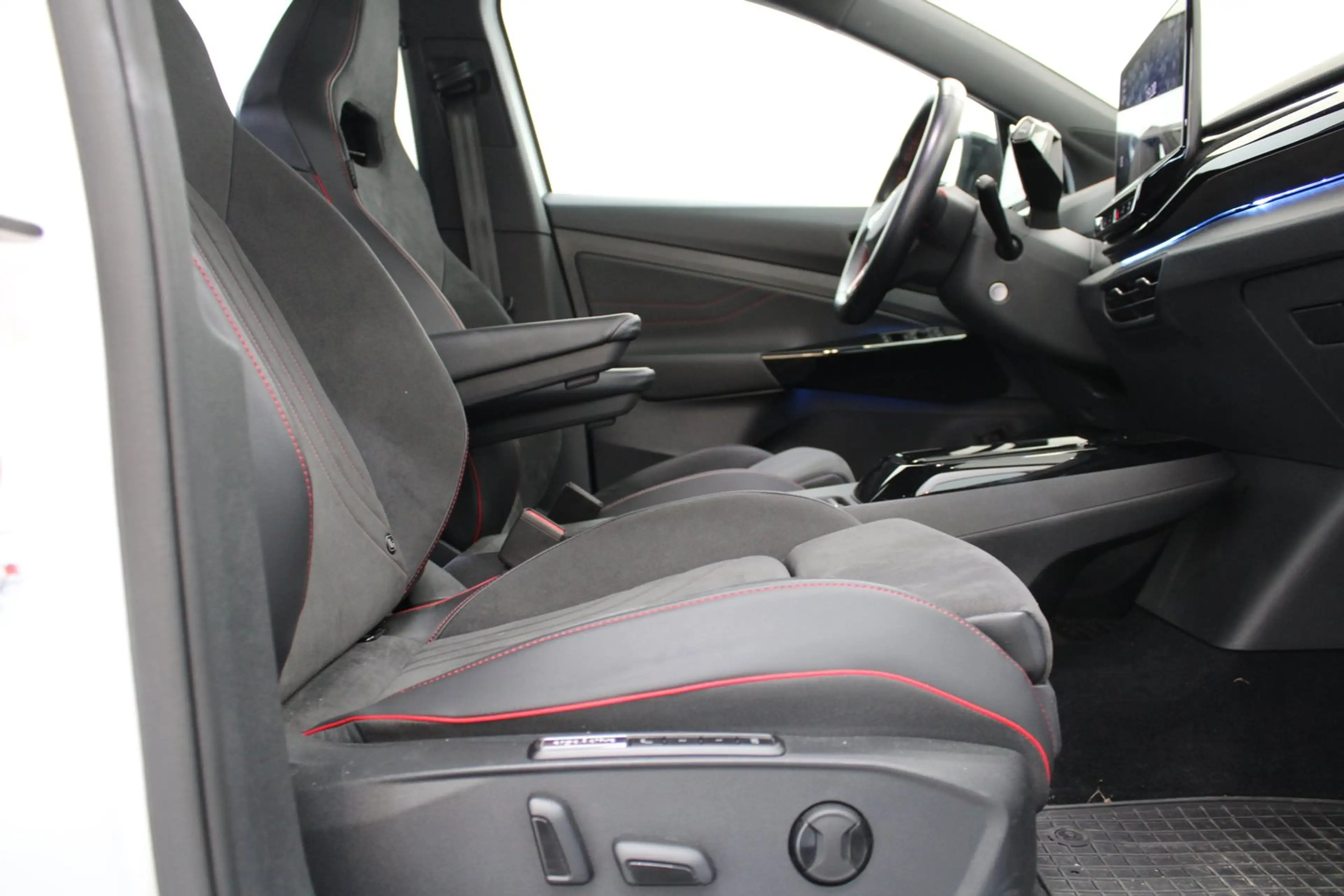 Volkswagen ID.5 GTX 4MOTION 220 kW — photo 9