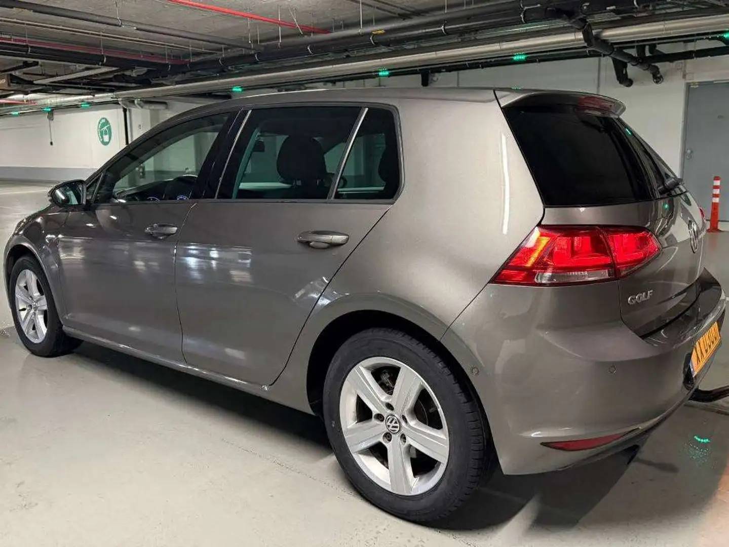 Volkswagen Golf Golf 1.6 TDI BlueMotion Technology Comfortline Rouge - 2
