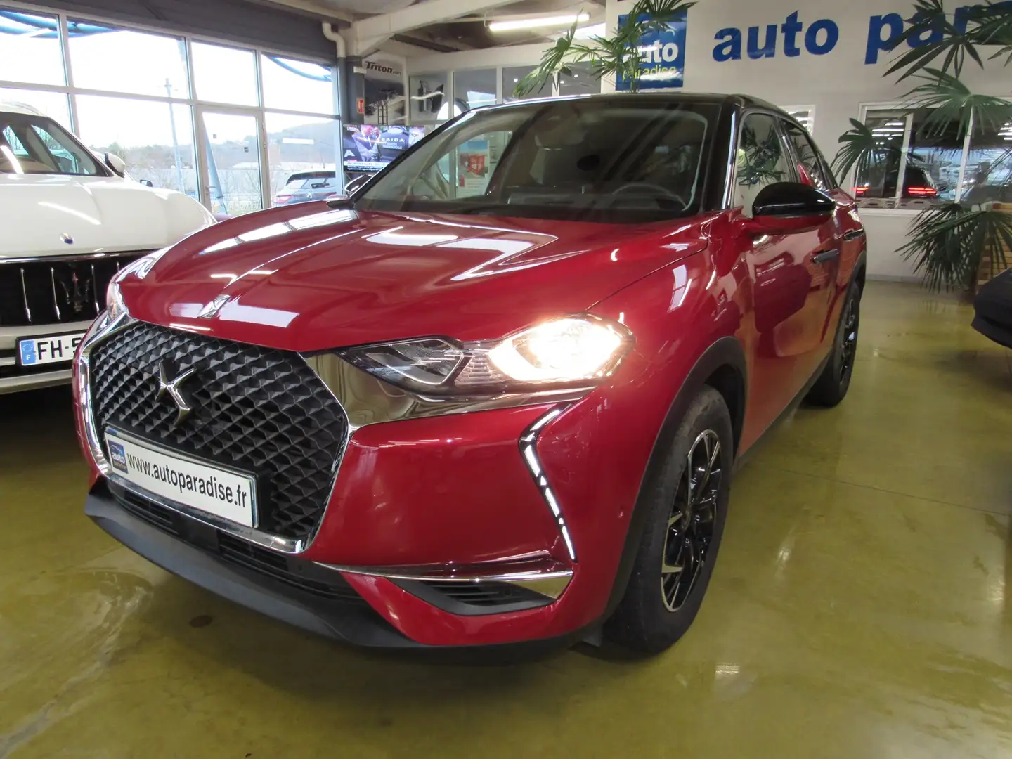 DS Automobiles DS 3 Crossback 1.2 130 FAUBOURG EAT8 + OPTIONS Rouge - 1