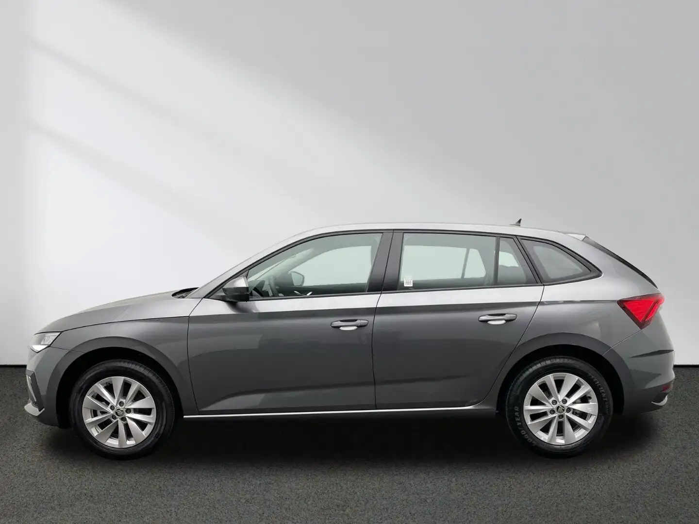 Skoda Scala 1.0 TSI Selection Spaceback DSG Grau - 2