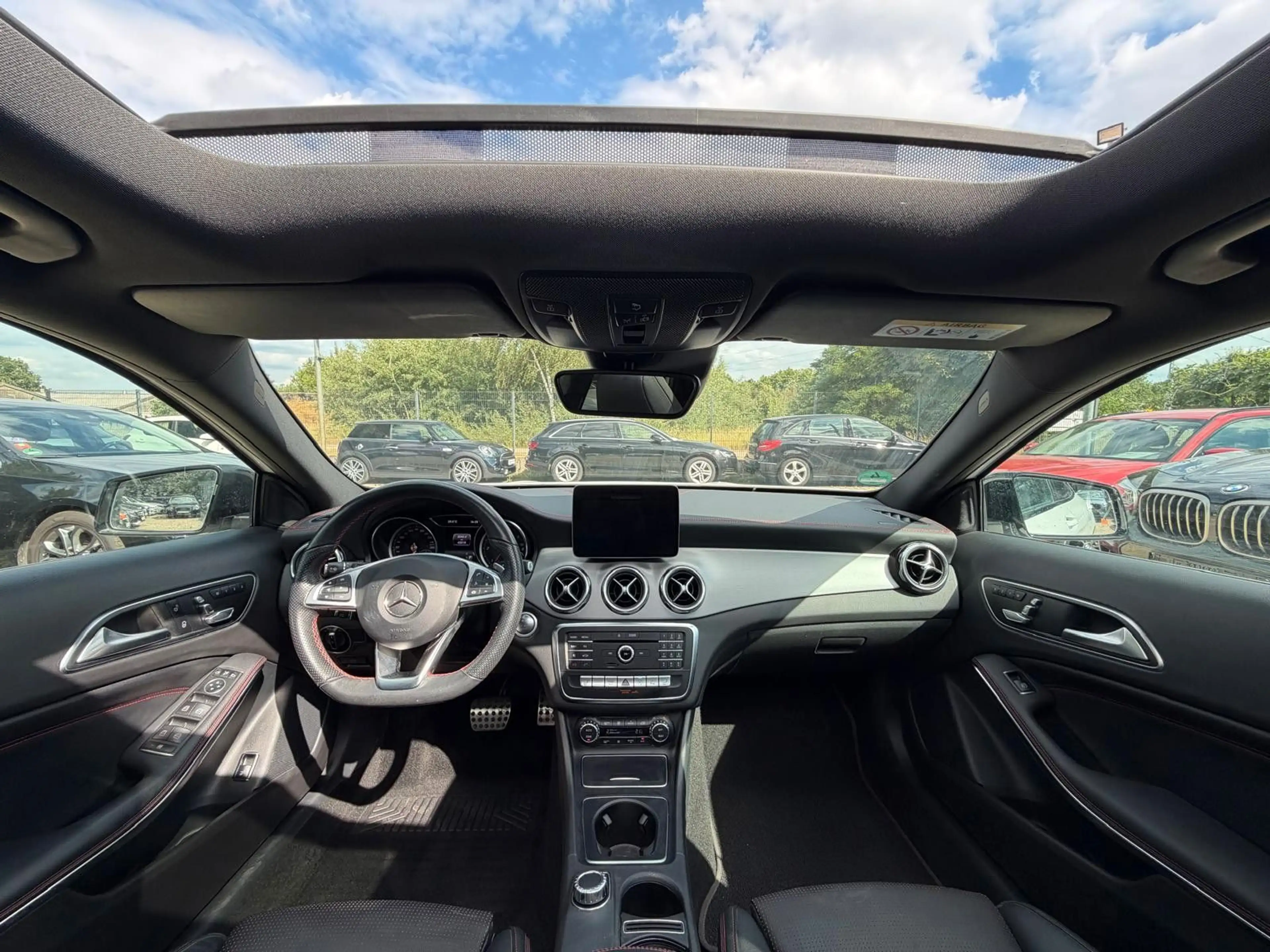 Mercedes-Benz GLA 220 d DCT ACC*Kamera*Navi*Pano*Leder*Memory — photo 7