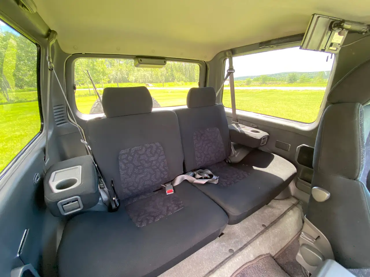 Mitsubishi Pajero снимка Mitsubishi Pajero